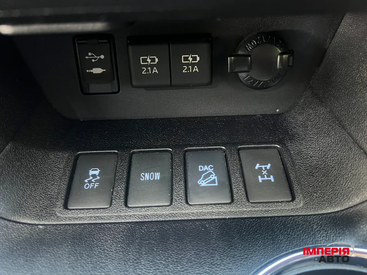 Toyota Highlander - фото 28