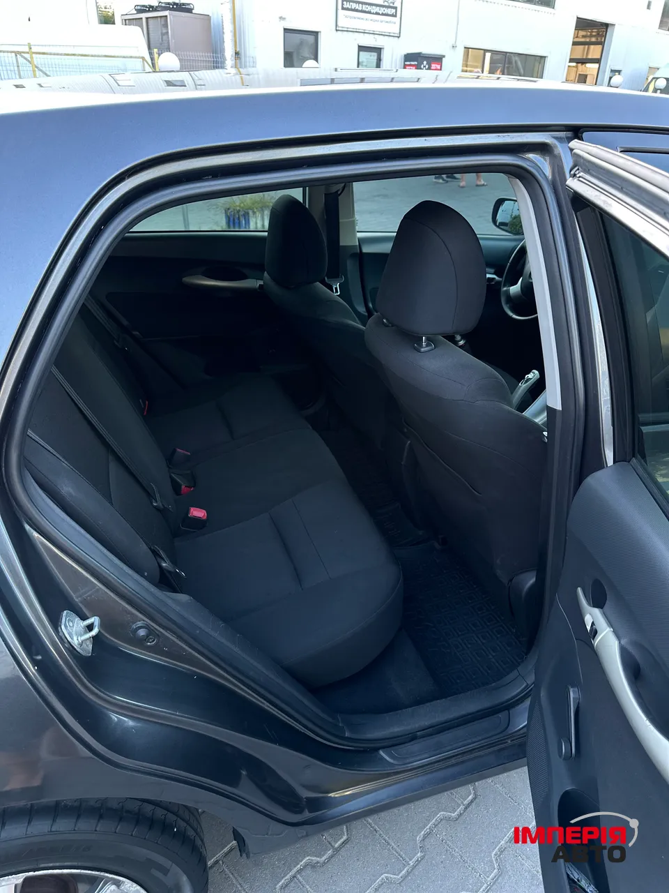 Toyota Auris - фото 13