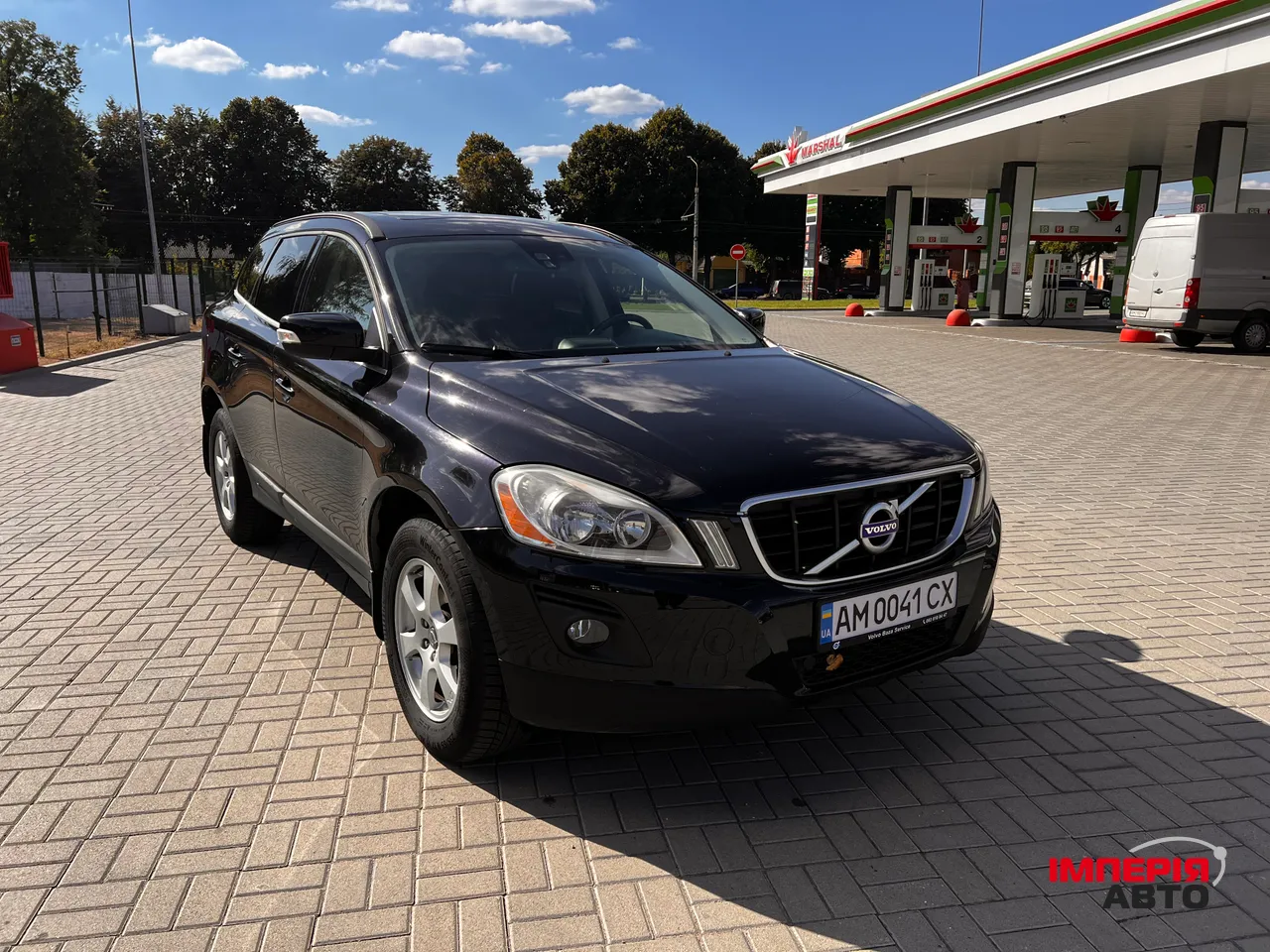 Volvo XC60 - фото 2