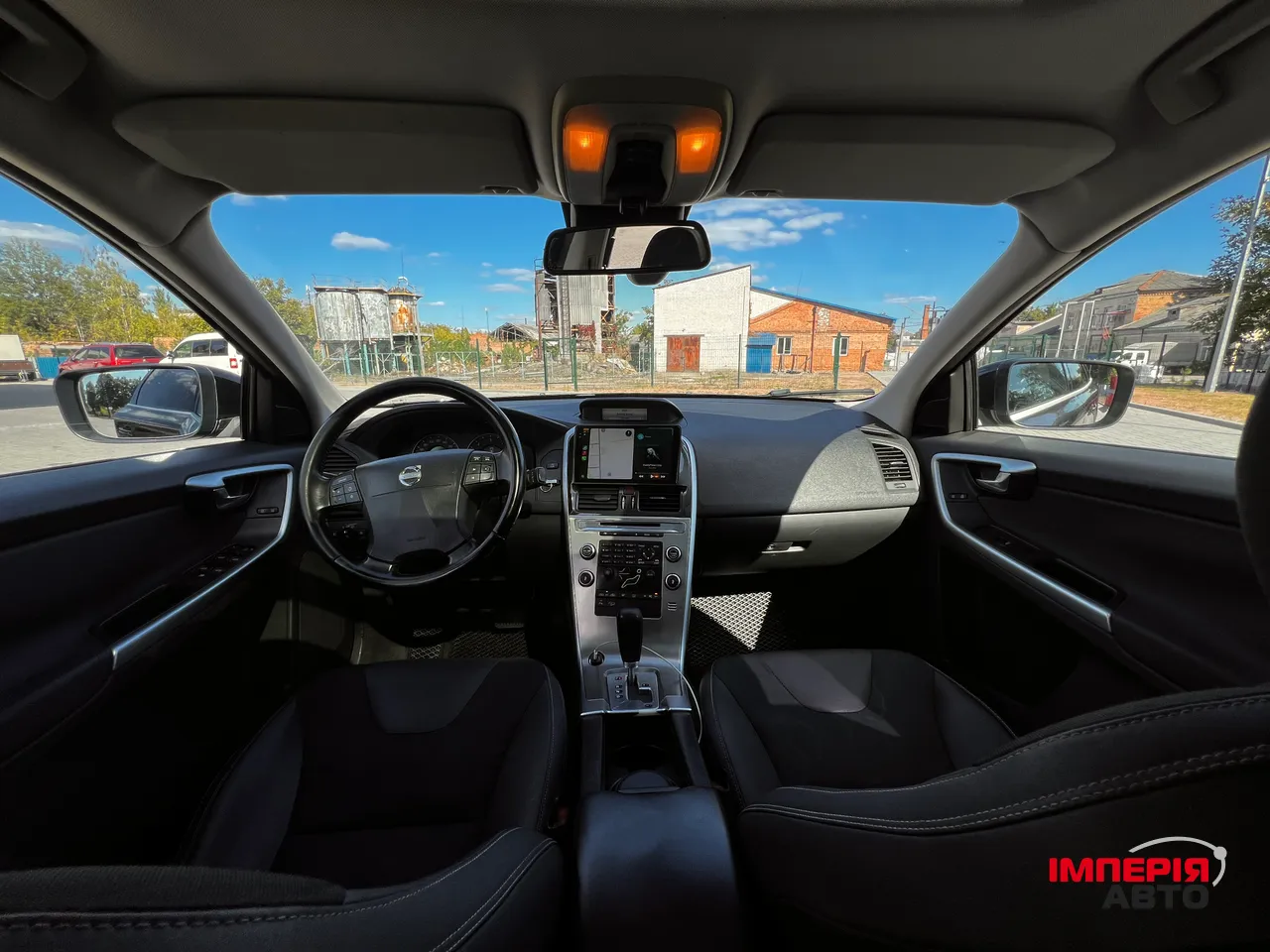 Volvo XC60 - фото 12