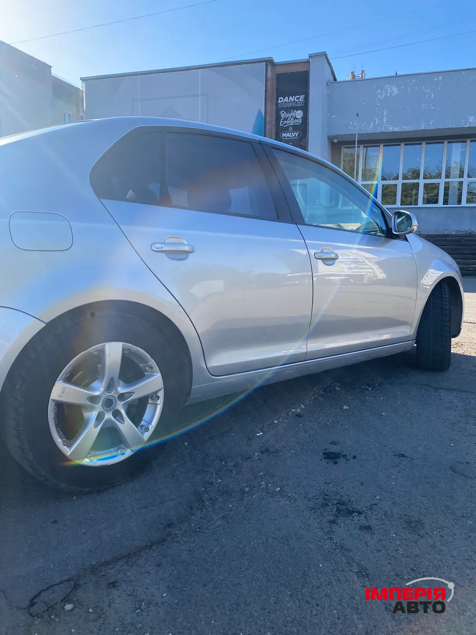 Volkswagen Jetta - фото 6