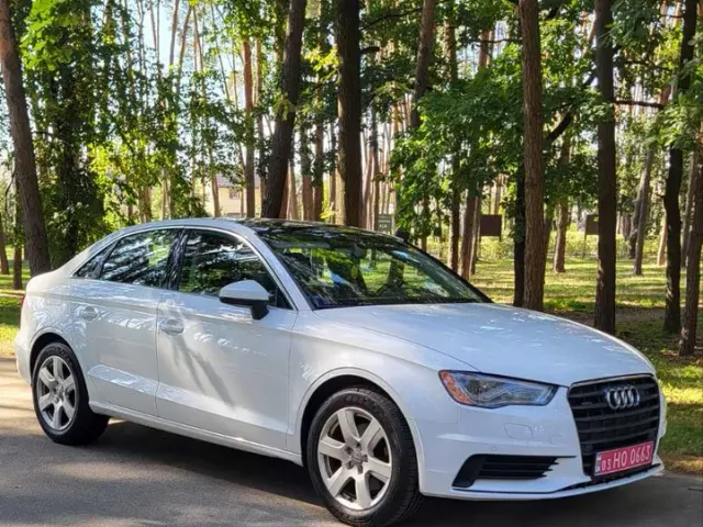 Audi A3 - фото 2