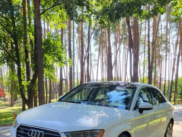 Audi A3 - фото 5