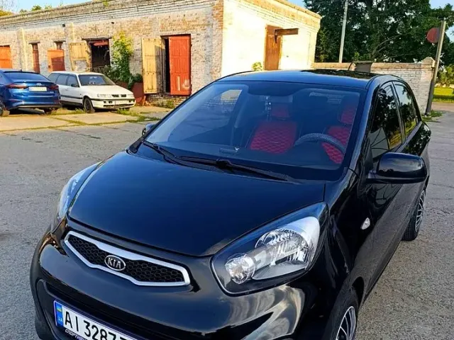 Kia Picanto - фото 1