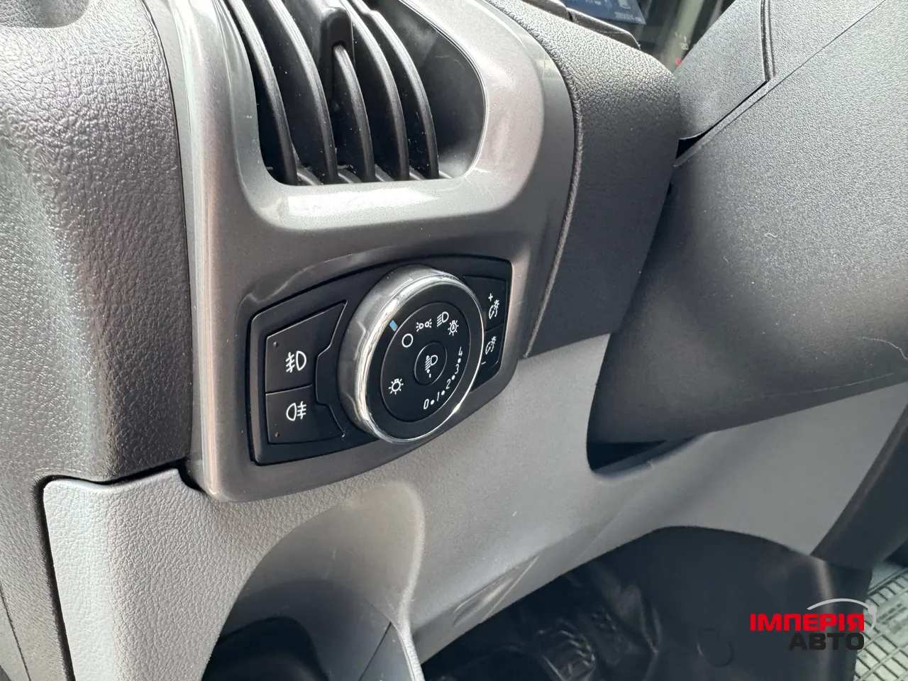 Ford Transit Custom - фото 18