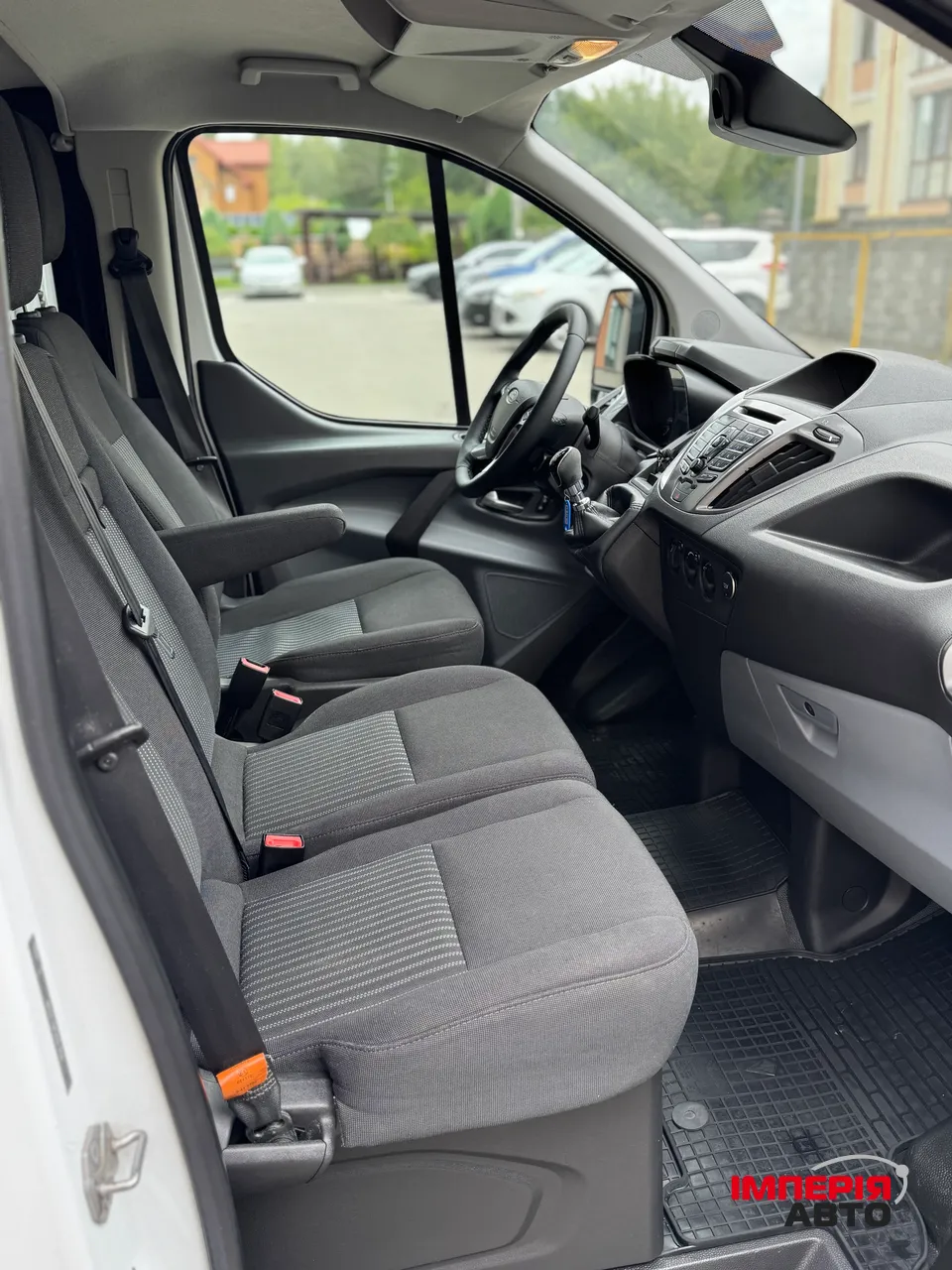 Ford Transit Custom - фото 12