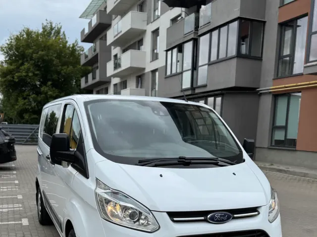 Ford Transit Custom - фото 1