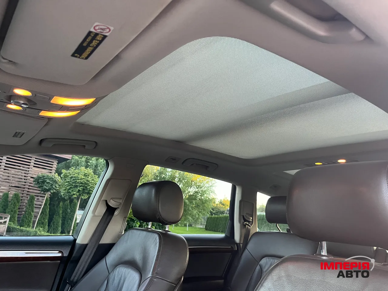 Audi Q7 - фото 11