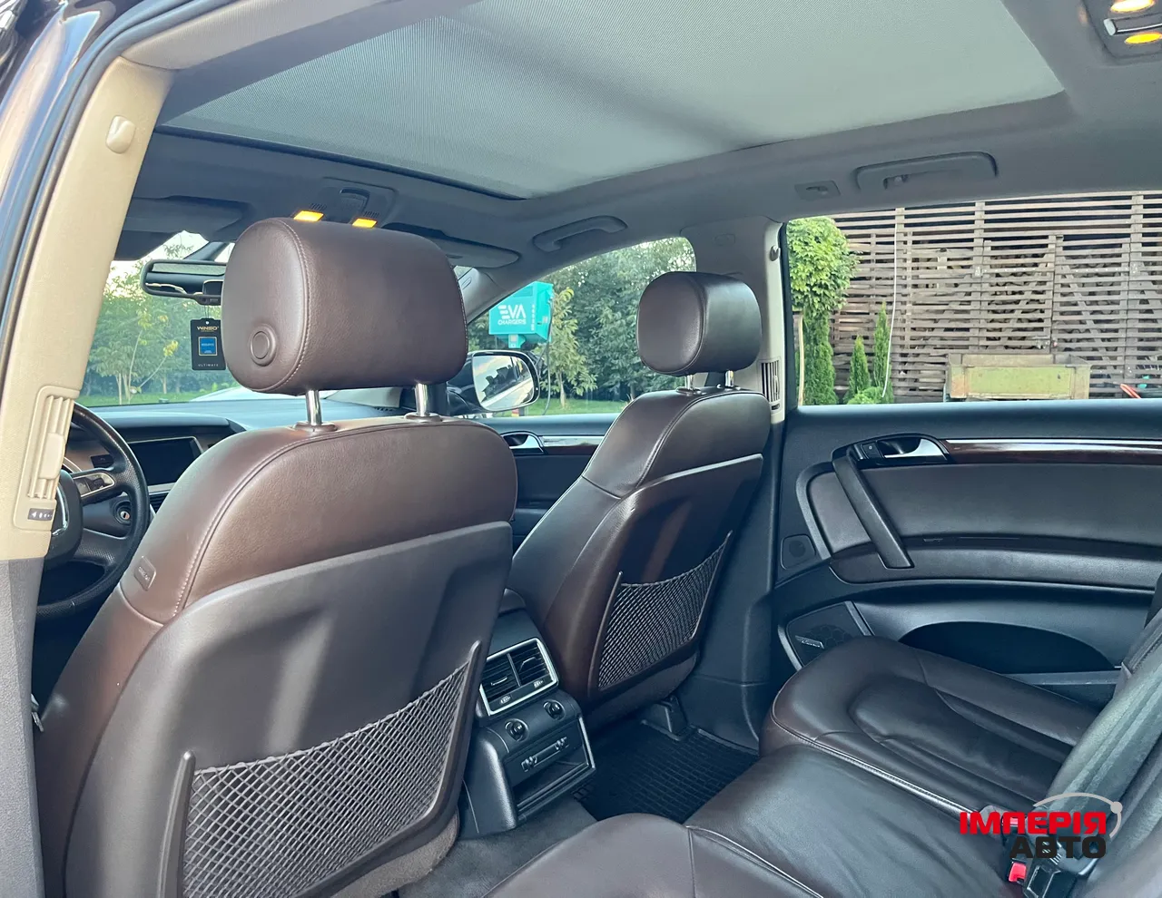 Audi Q7 - фото 13