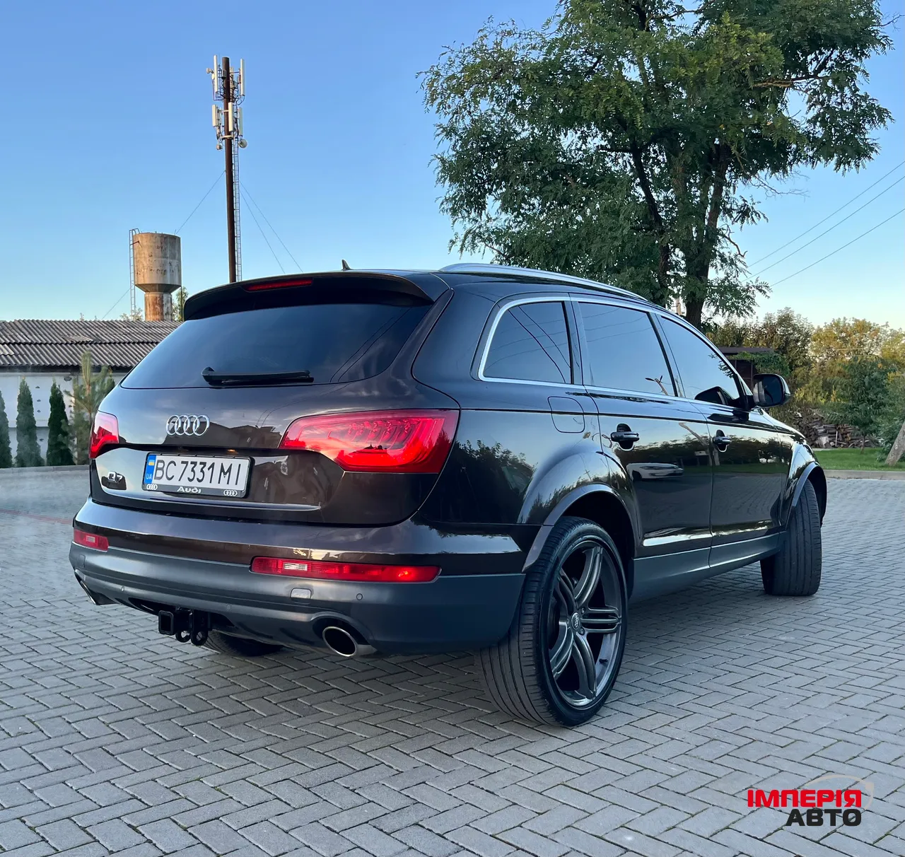 Audi Q7 - фото 5
