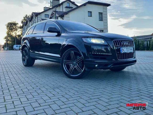 Audi Q7 - фото 4