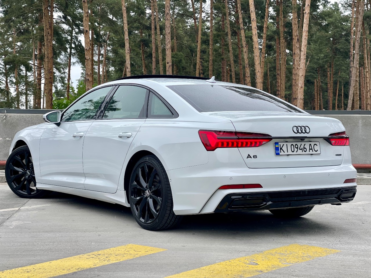 Audi A6 - фото 2