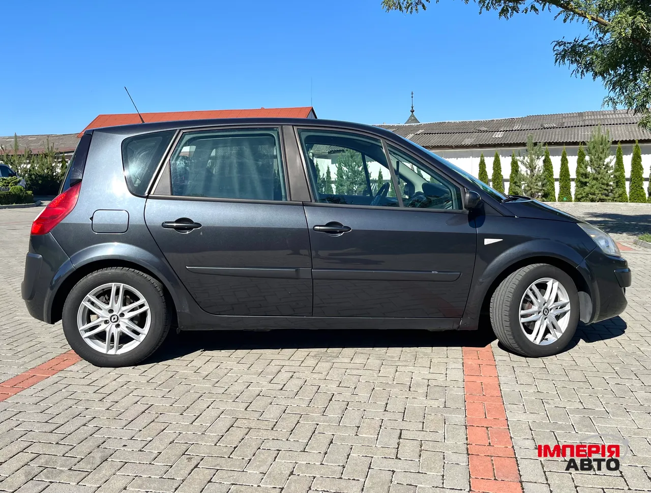 Renault Scenic - фото 3