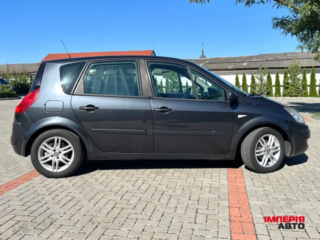 Renault Scenic - фото 3