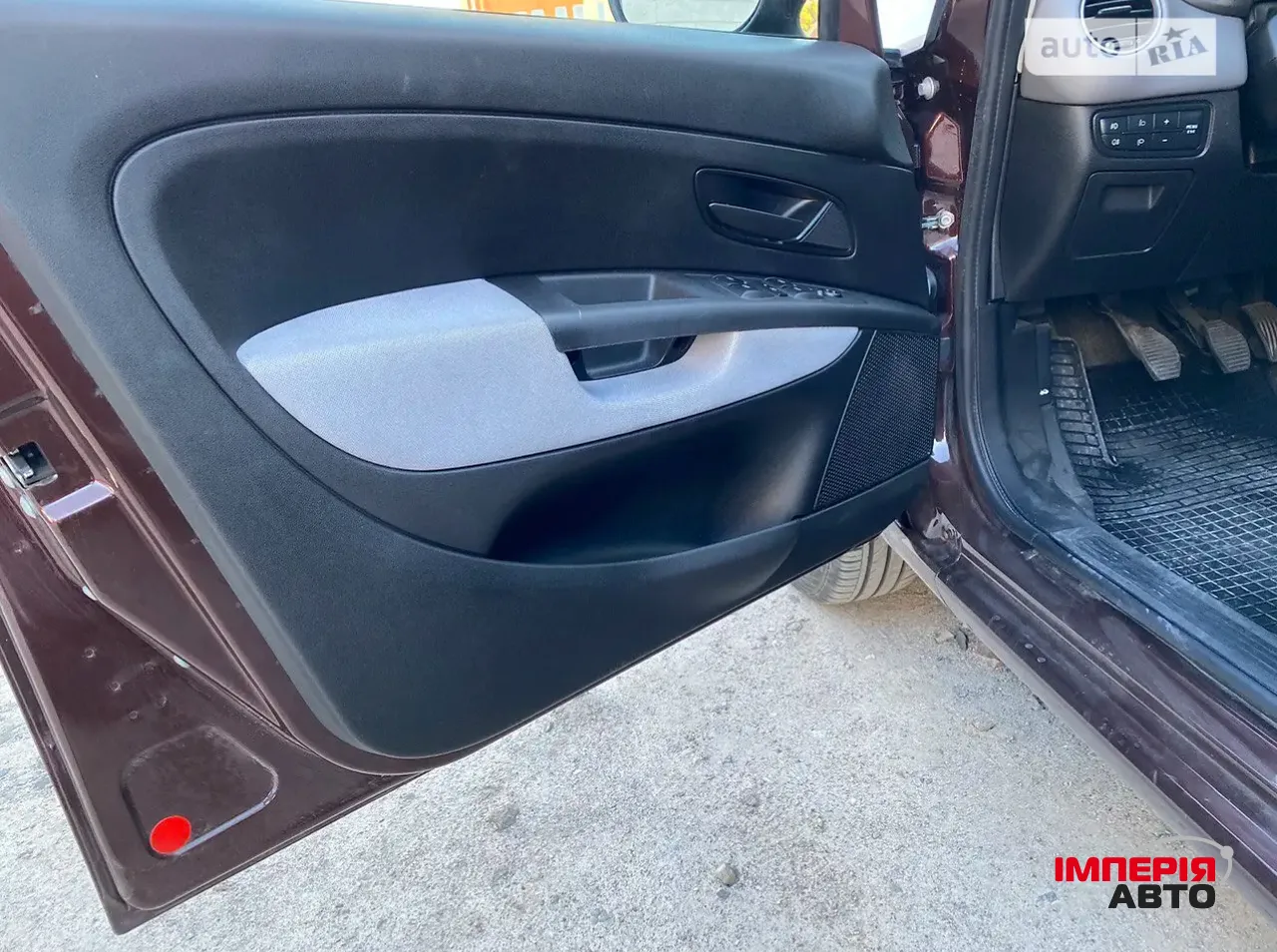 Fiat Linea - фото 4