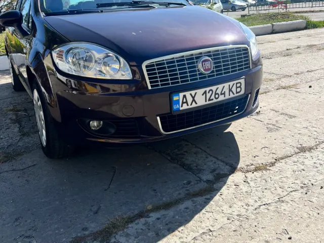 Fiat Linea - фото 2