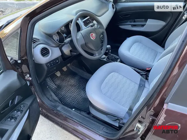 Fiat Linea - фото 3