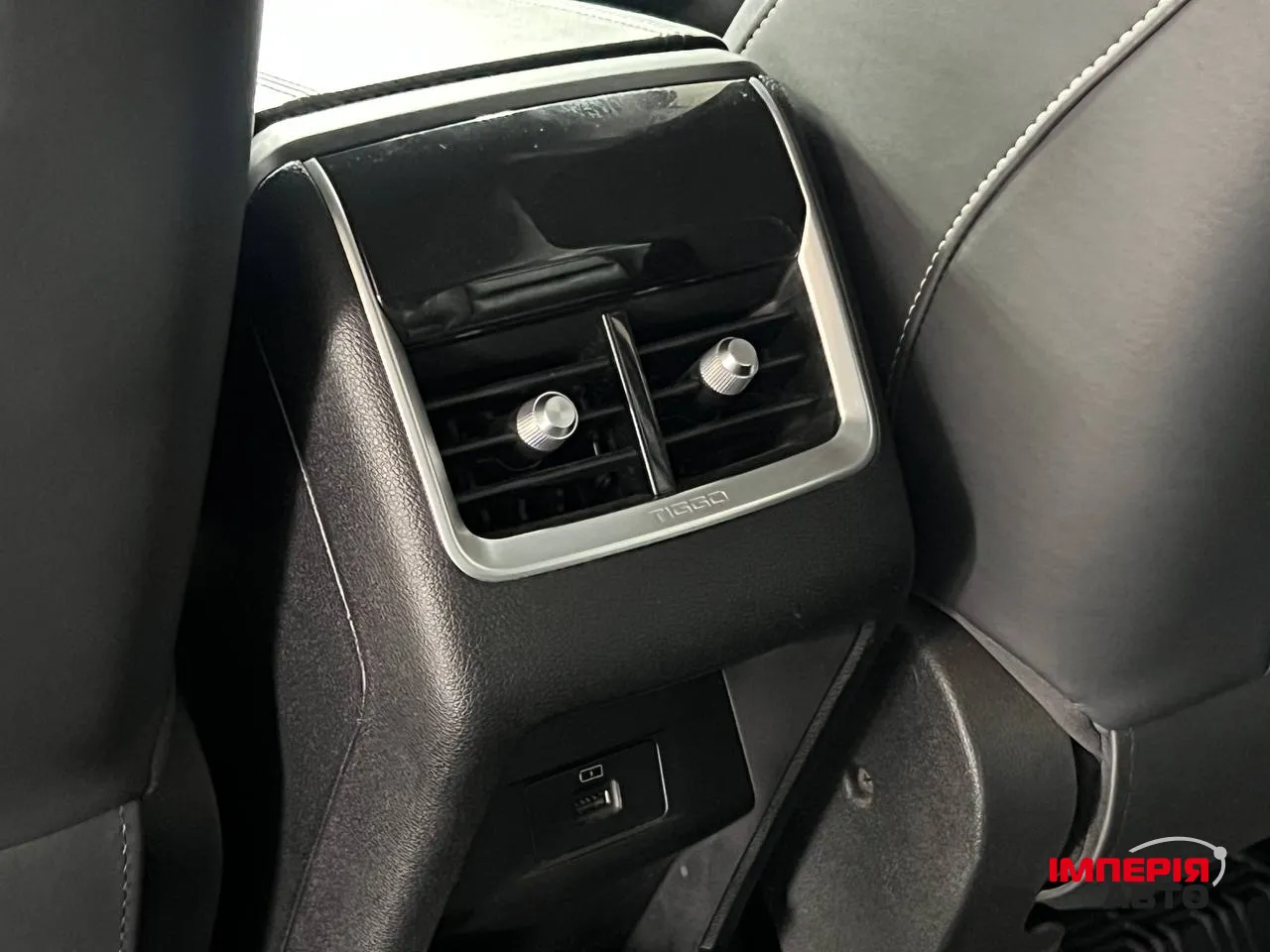 Chery Tiggo 8 - фото 17