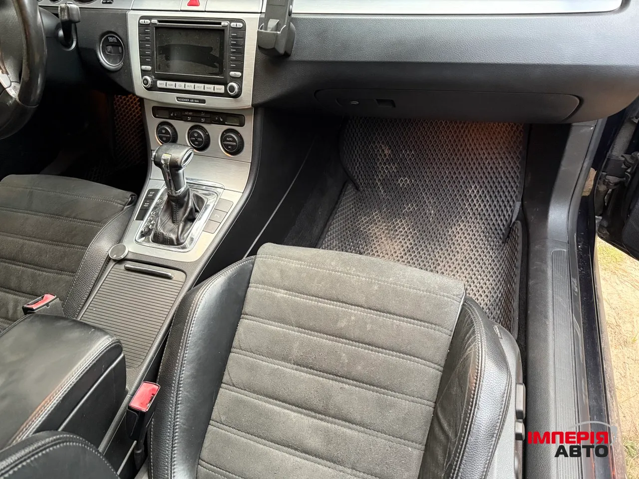 Volkswagen Passat - фото 4