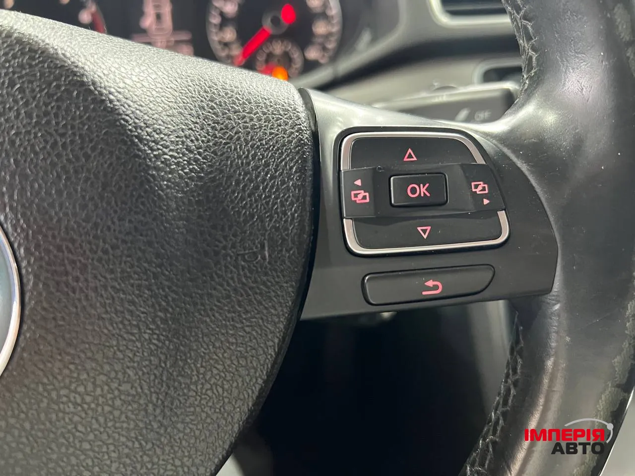 Volkswagen Passat - фото 29