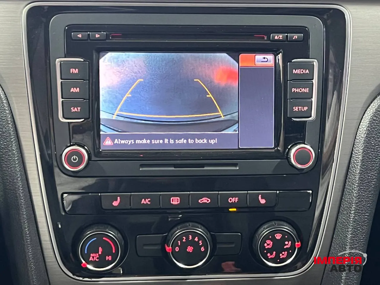 Volkswagen Passat - фото 22