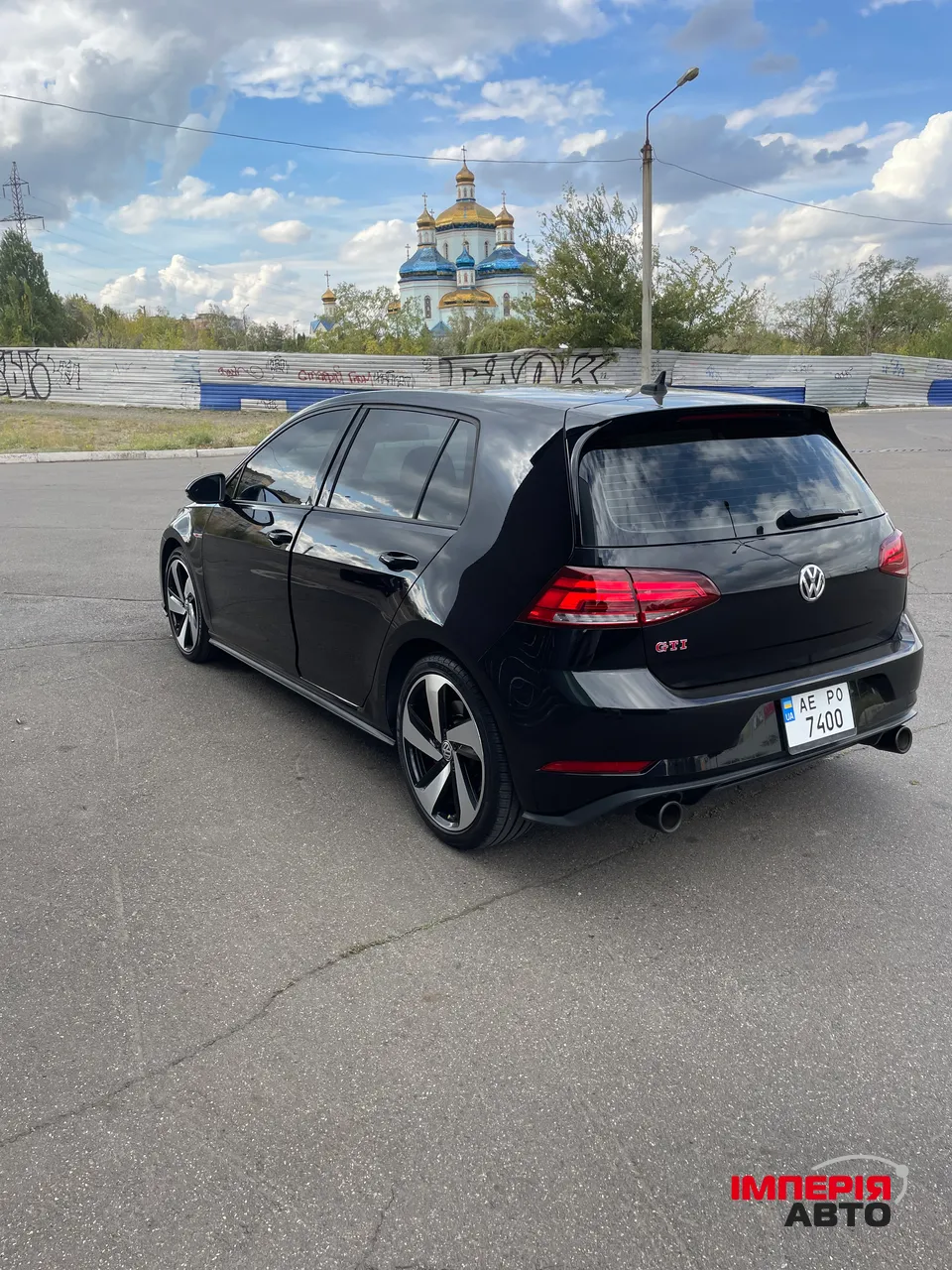Volkswagen Golf GTI - фото 5