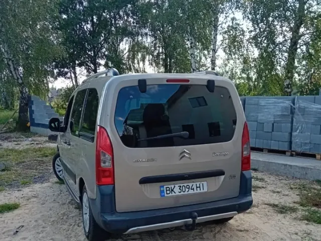 Citroen Berlingo - фото 4