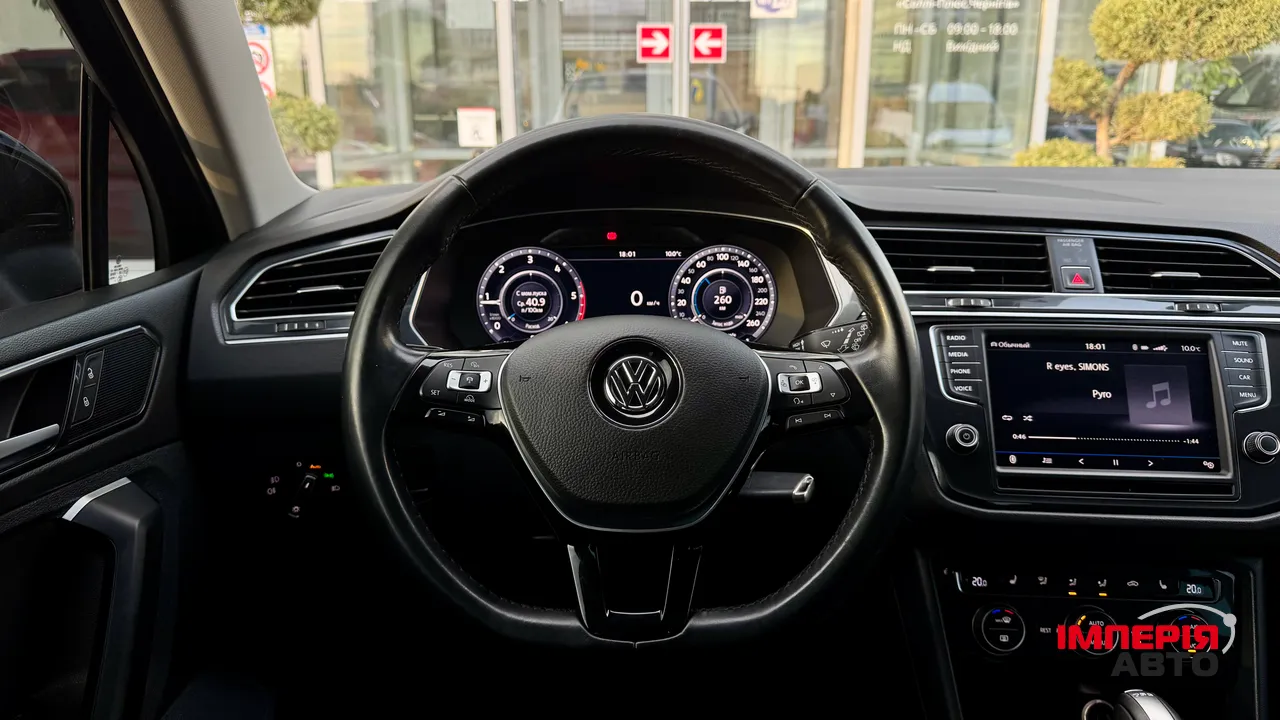 Volkswagen Tiguan - фото 25
