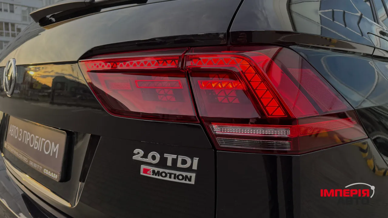 Volkswagen Tiguan - фото 14