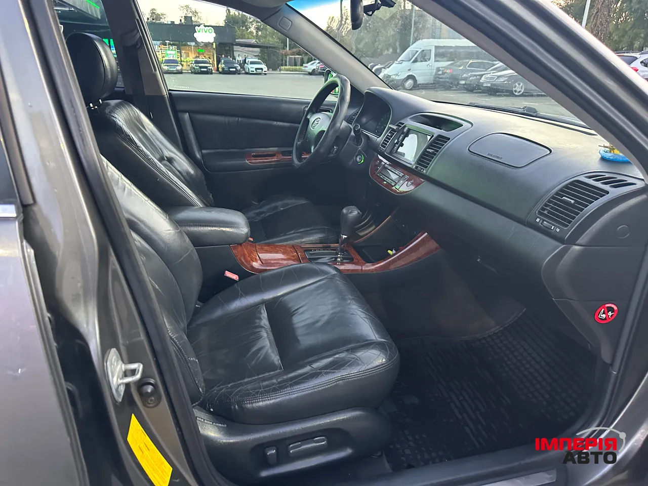 Toyota Camry - фото 16