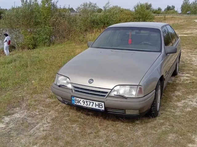 Opel Omega - фото 1