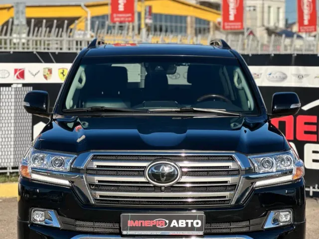 Toyota Land Cruiser - фото 3