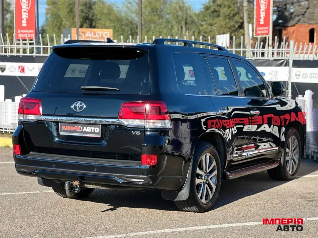 Toyota Land Cruiser - фото 4