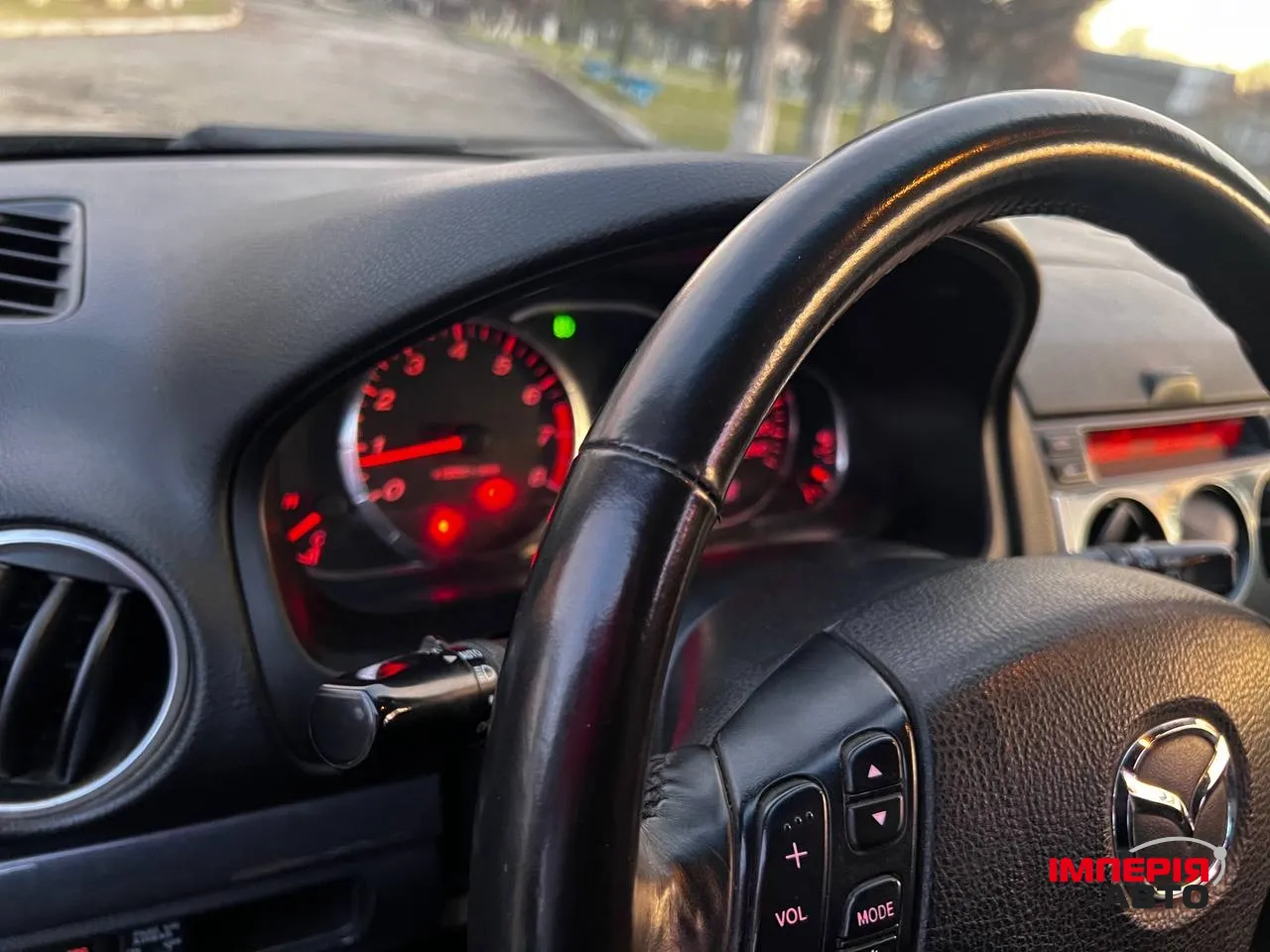 Mazda 6 - фото 10