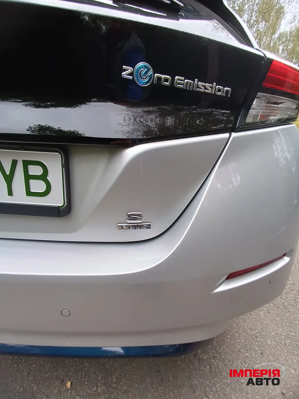 Nissan Leaf - фото 11