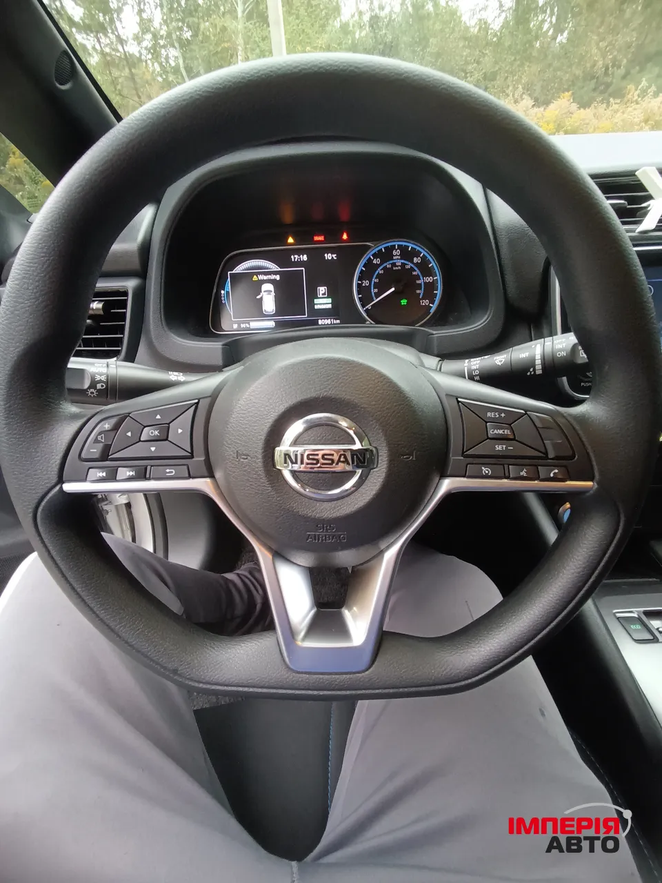 Nissan Leaf - фото 26
