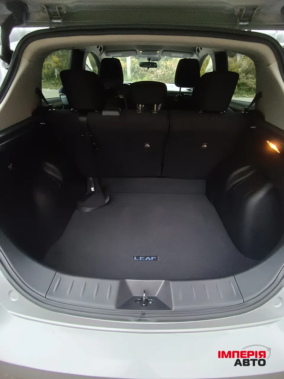 Nissan Leaf - фото 8