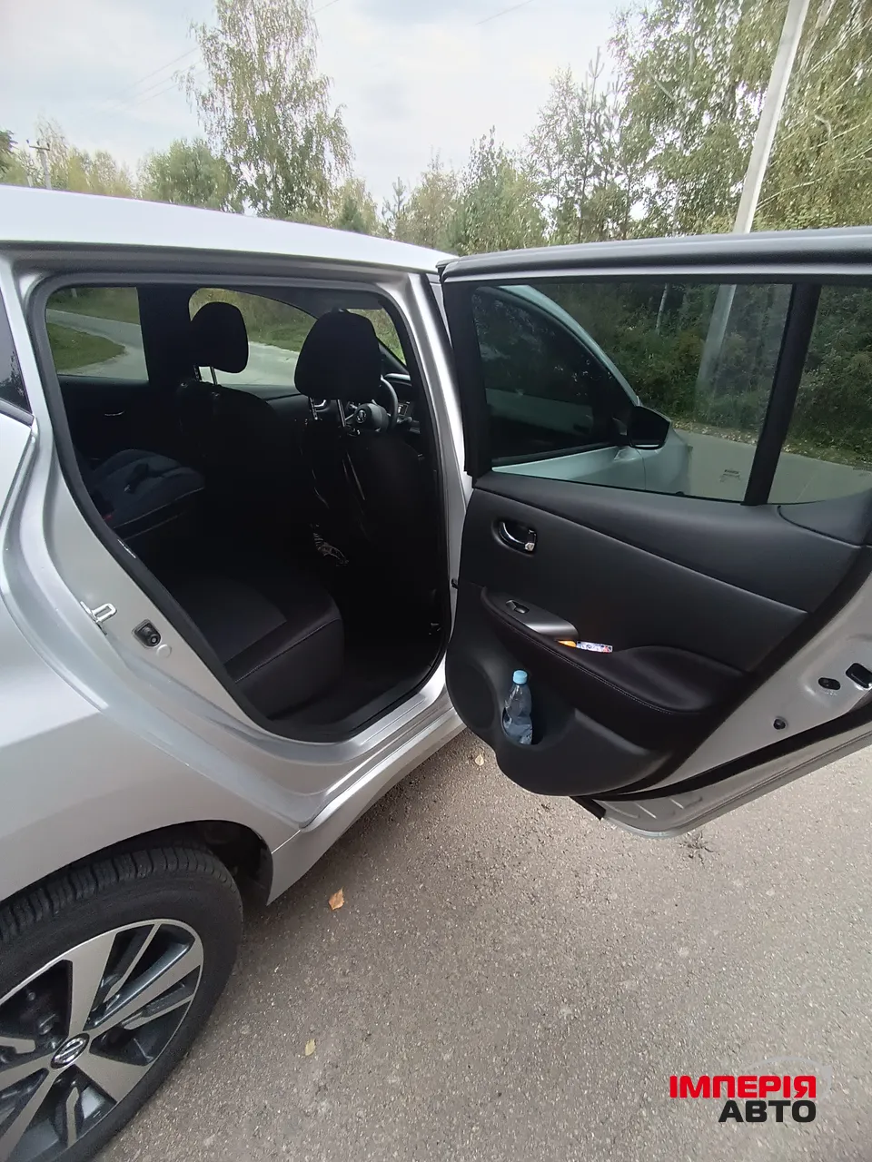 Nissan Leaf - фото 15
