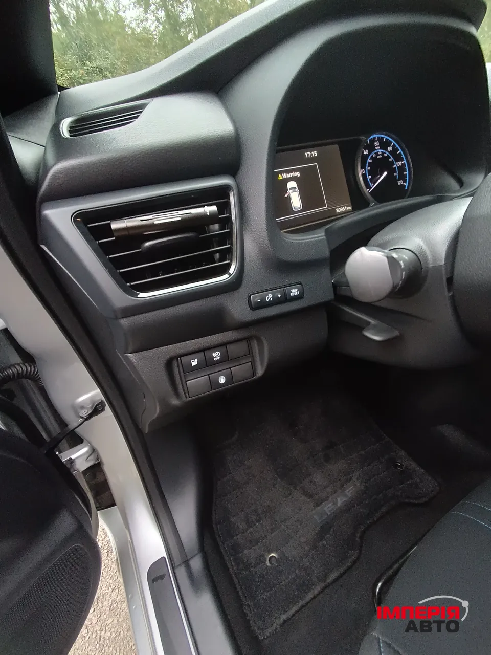 Nissan Leaf - фото 18