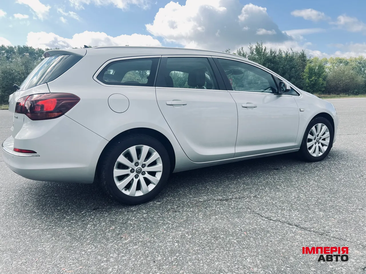 Opel Astra - фото 7