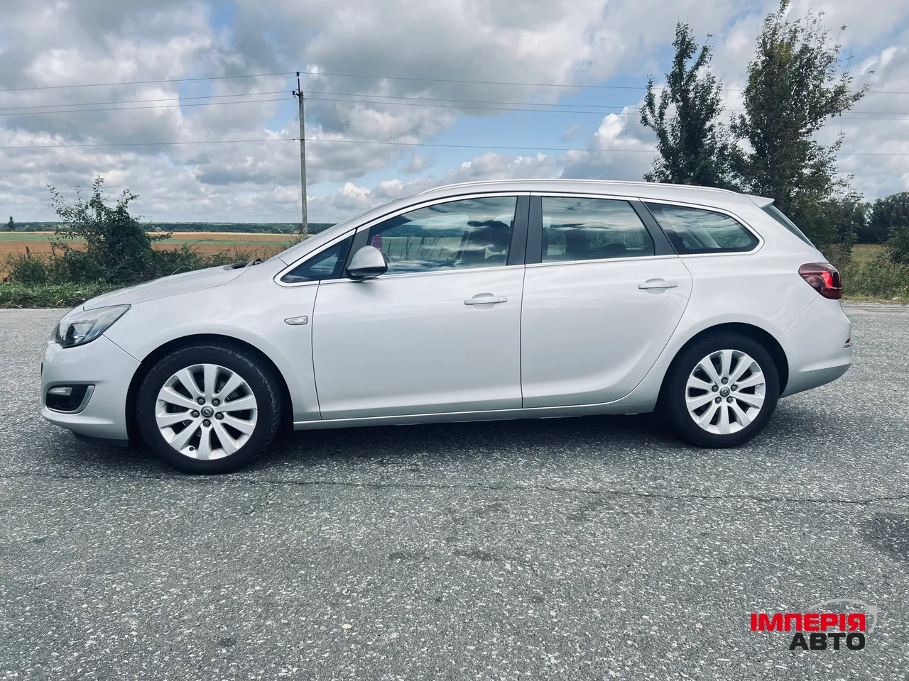 Opel Astra - фото 4