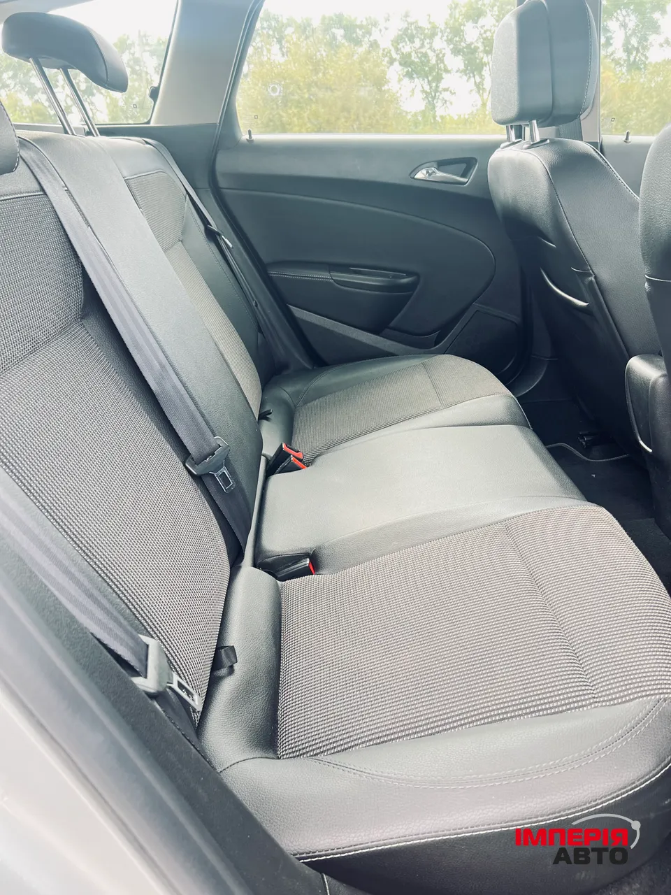 Opel Astra - фото 9