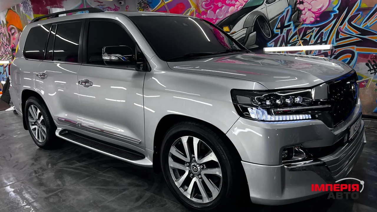 Toyota Land Cruiser - фото 3