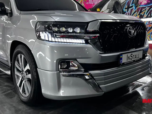 Toyota Land Cruiser - фото 2
