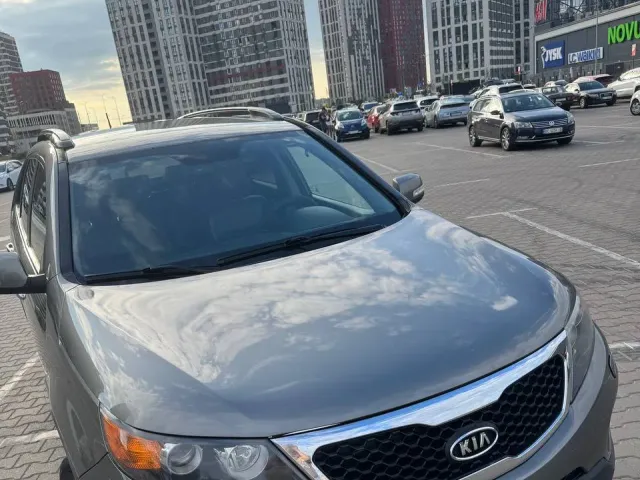 Kia Sorento - фото 4