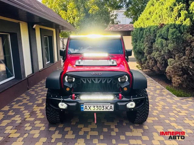 Jeep Wrangler - фото 5