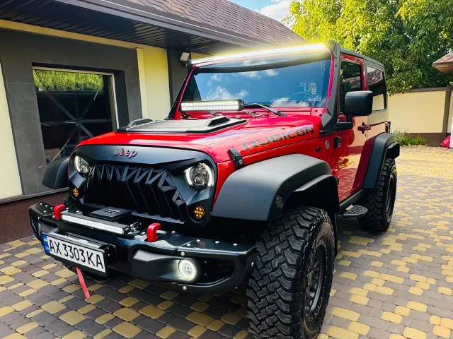 Jeep Wrangler - фото 1