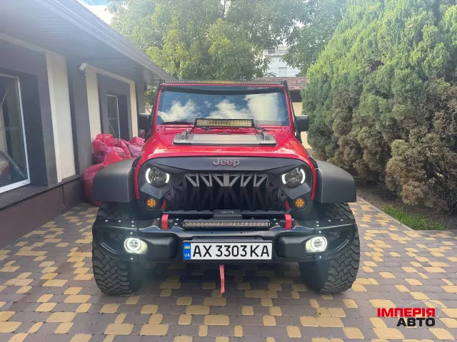 Jeep Wrangler - фото 2