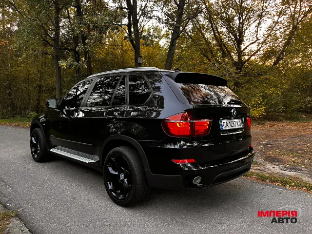 BMW X5 - фото 5