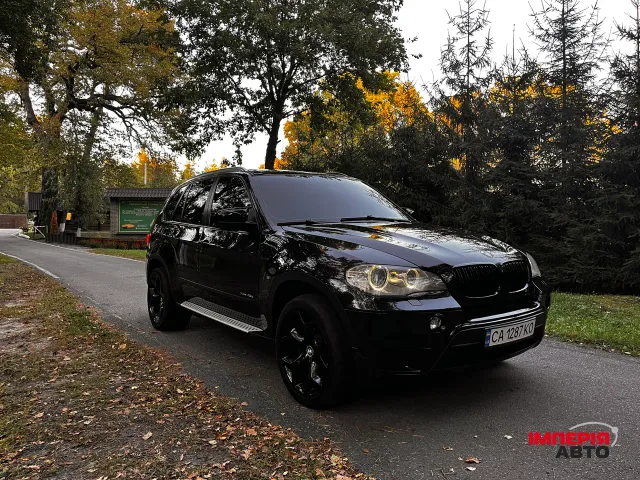 BMW X5 - фото 4
